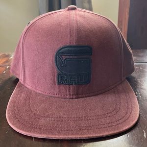G-Star Raw SnapBack burgundy fade